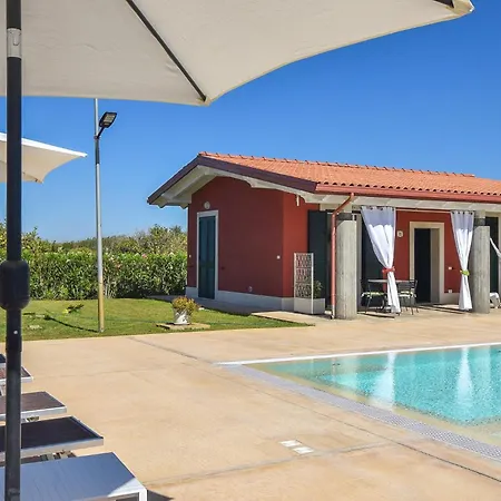 Stunning In Marza With Kitchenette Holiday home *